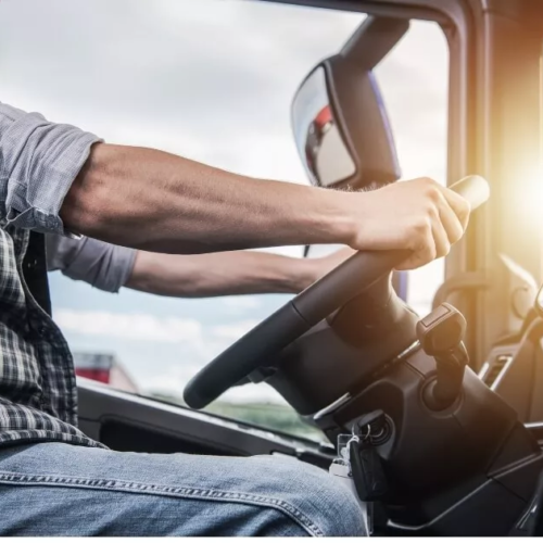 Praca w Niemczech jako kierowca CE – praktyczne wskazówki dla kierowców zawodowych